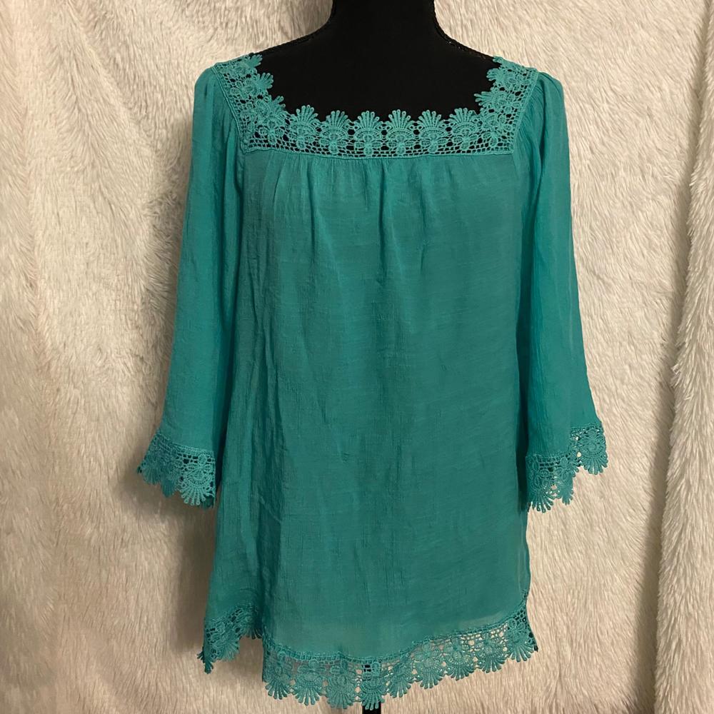 Zac & Rachel Women's Size S Embroidered Neckline Square Neck Green Top